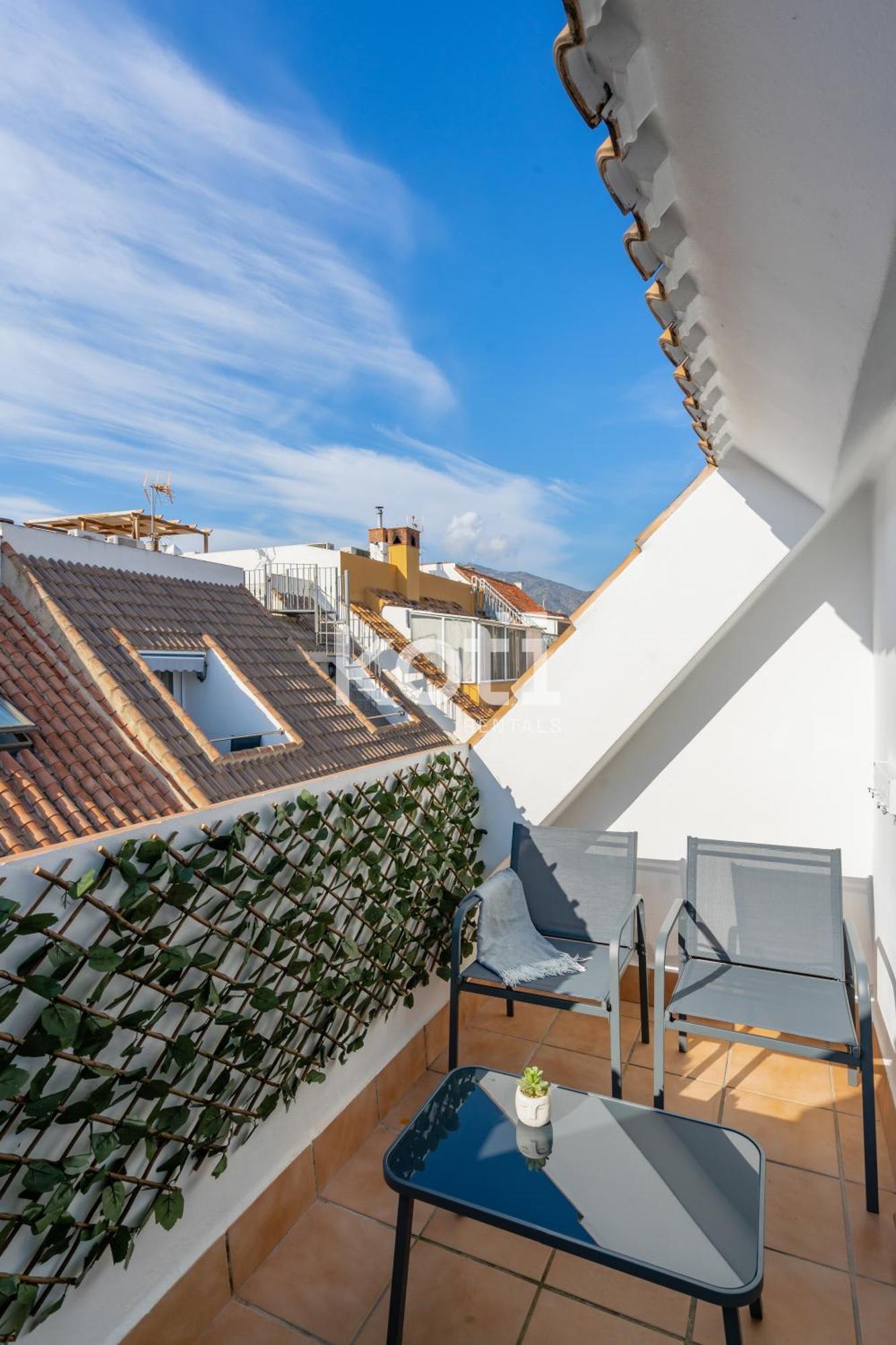 Koti Rentals - Sandy Beach Apartment Fuengirola Eksteriør billede
