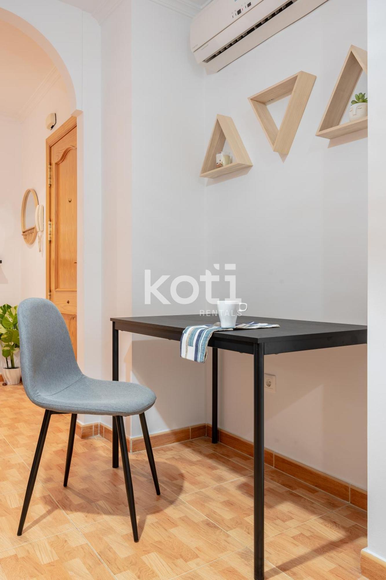 Koti Rentals - Sandy Beach Apartment Fuengirola Eksteriør billede