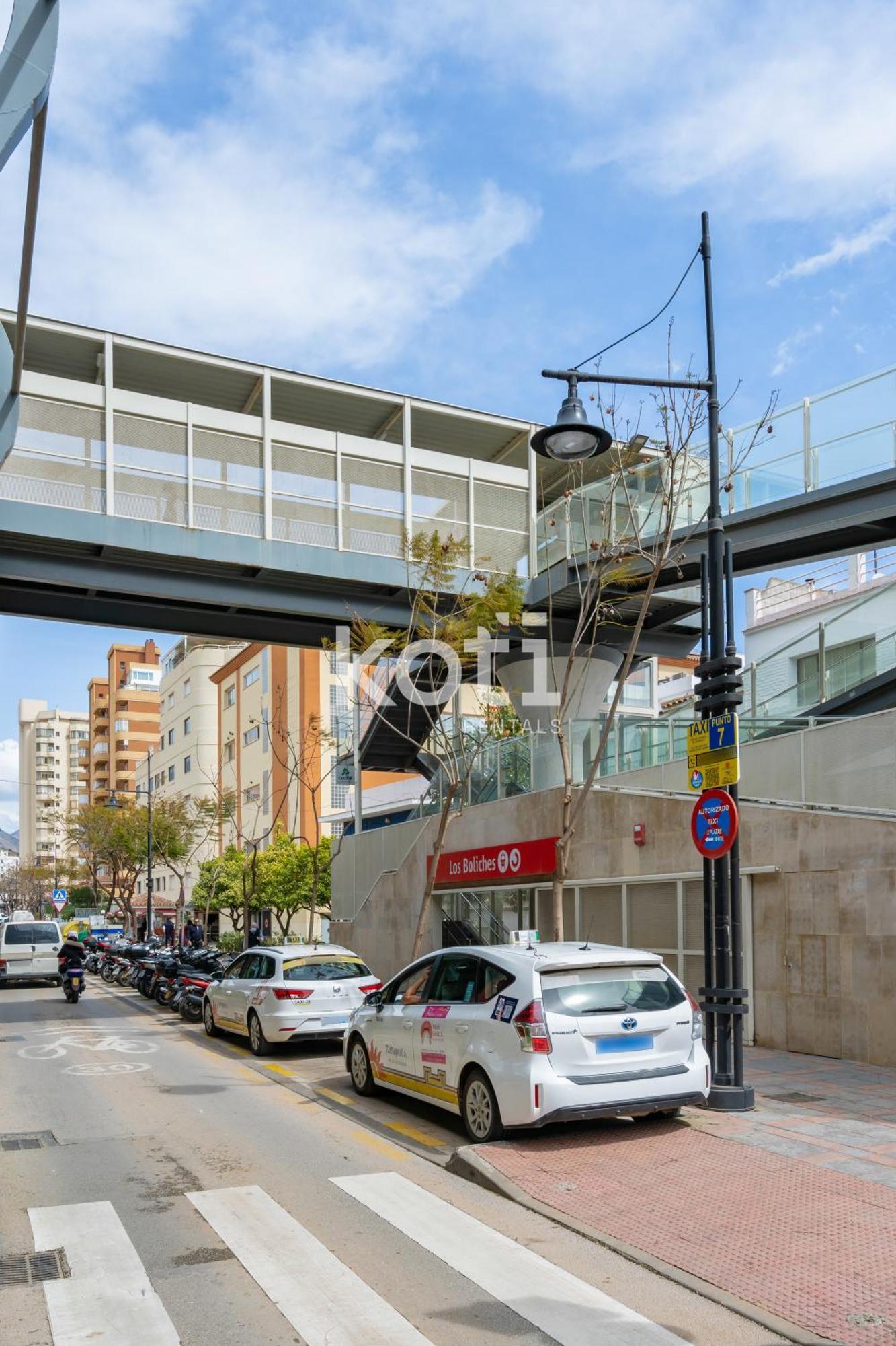 Koti Rentals - Sandy Beach Apartment Fuengirola Eksteriør billede