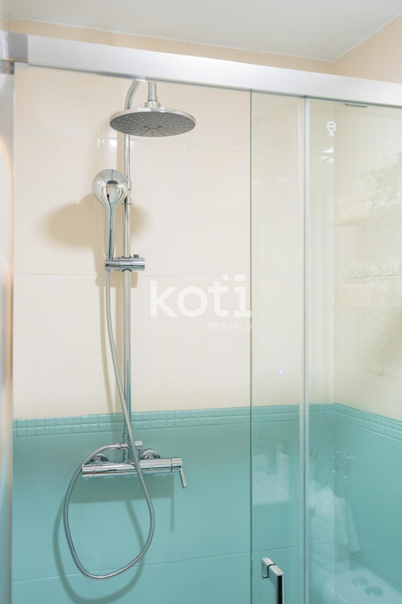 Koti Rentals - Sandy Beach Apartment Fuengirola Eksteriør billede