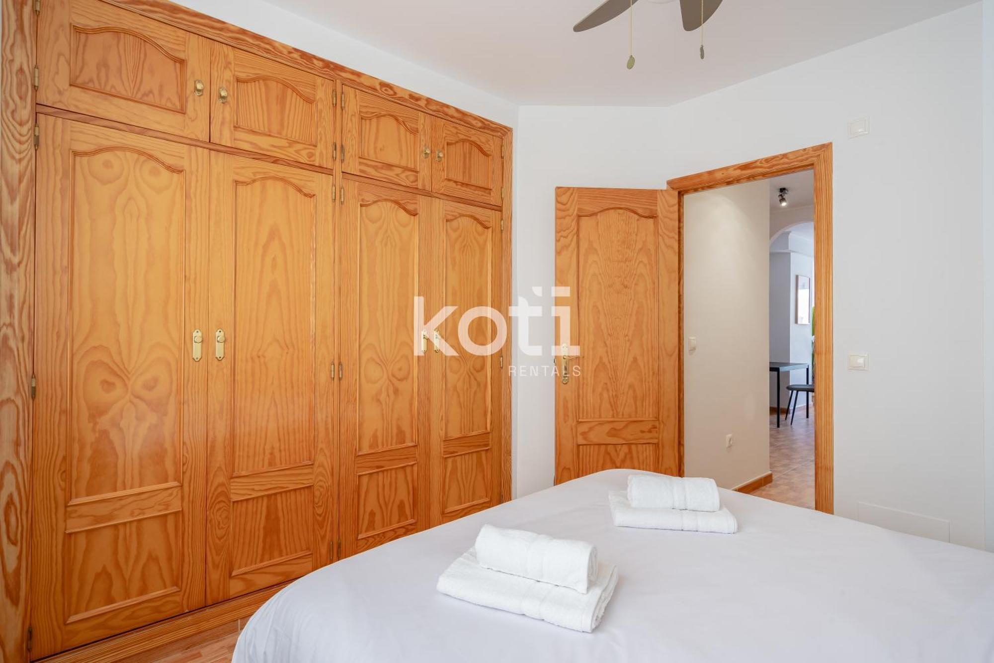Koti Rentals - Sandy Beach Apartment Fuengirola Eksteriør billede