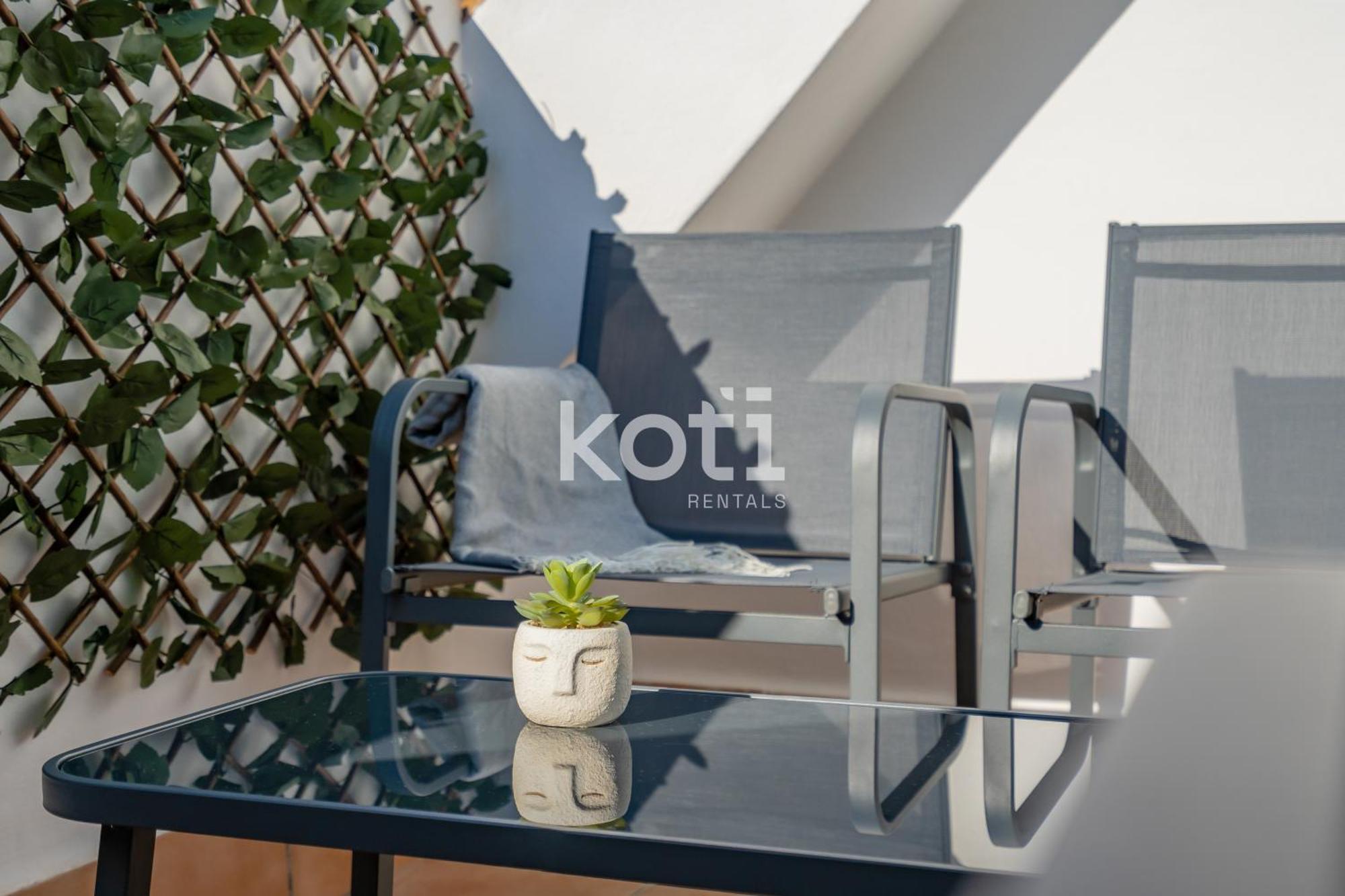 Koti Rentals - Sandy Beach Apartment Fuengirola Eksteriør billede