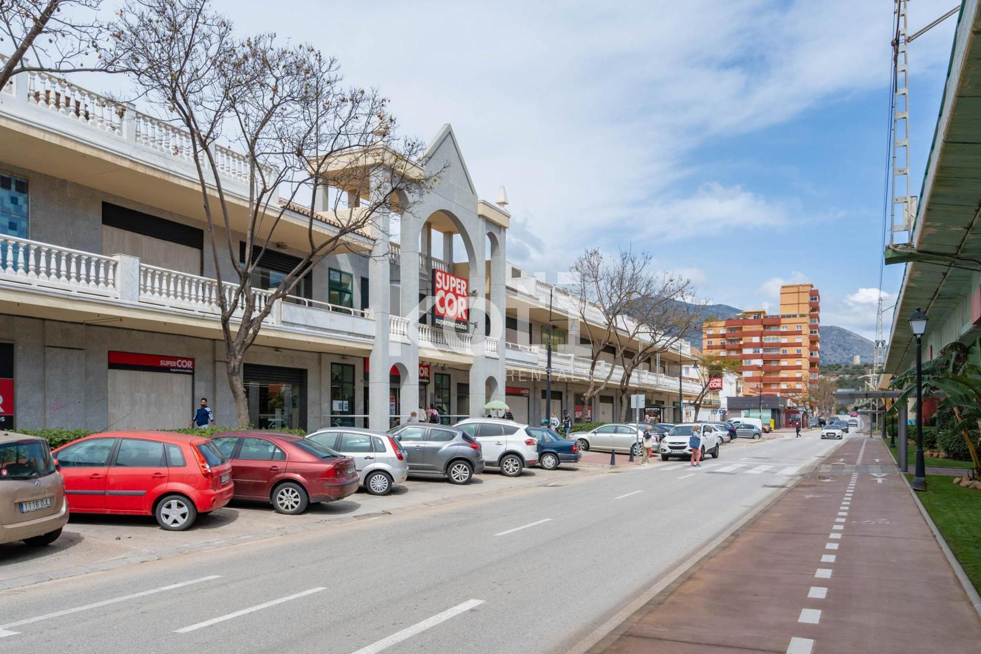 Koti Rentals - Sandy Beach Apartment Fuengirola Eksteriør billede